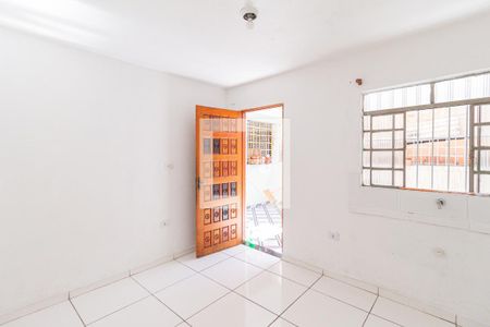 Quarto de casa à venda com 8 quartos, 470m² em Santa Maria, Osasco