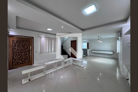 Sala de apartamento à venda com 3 quartos, 270m² em Vargem Grande, Rio de Janeiro