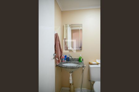 Banheiro Social de apartamento para alugar com 2 quartos, 56m² em Vila Caraguata, São Paulo