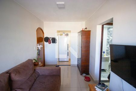 Sala de apartamento à venda com 2 quartos, 65m² em Csa 3, Brasília