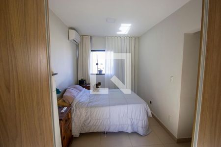 Quarto 2 de apartamento à venda com 2 quartos, 65m² em Csa 3, Brasília