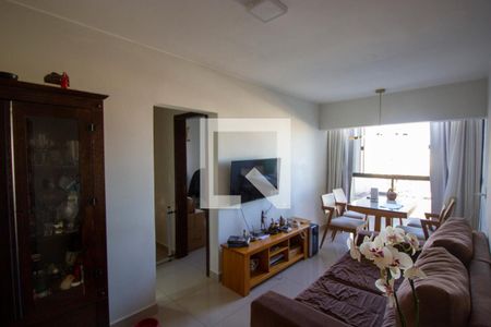 Sala de apartamento à venda com 2 quartos, 65m² em Csa 3, Brasília