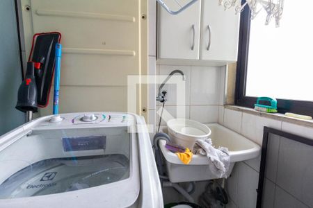 Área de Serviço de apartamento à venda com 3 quartos, 74m² em Vila Araguaia, São Paulo