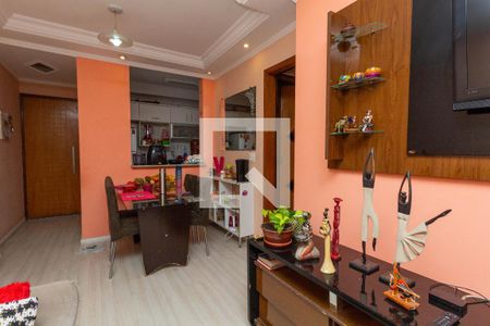 Sala de apartamento à venda com 3 quartos, 74m² em Vila Araguaia, São Paulo