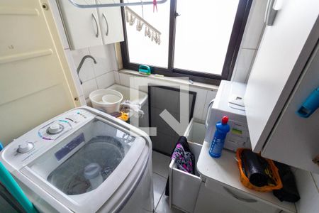 Área de Serviço de apartamento à venda com 3 quartos, 74m² em Vila Araguaia, São Paulo