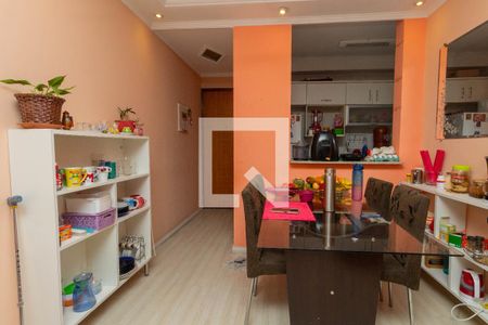 Sala de apartamento à venda com 3 quartos, 74m² em Vila Araguaia, São Paulo