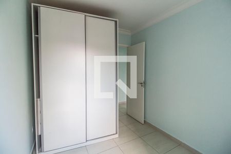 Quarto 1 de apartamento para alugar com 2 quartos, 48m² em Vila da Oportunidade, Carapicuíba