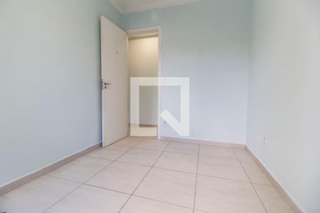 Quarto 2 de apartamento para alugar com 2 quartos, 48m² em Vila da Oportunidade, Carapicuíba