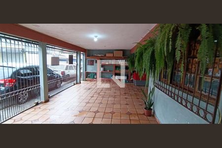Garagem de casa à venda com 3 quartos, 140m² em Vila Sonia, São Paulo