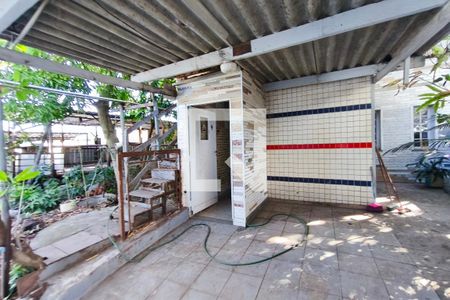 Quintal de casa à venda com 3 quartos, 300m² em Jardim Rossin, Campinas
