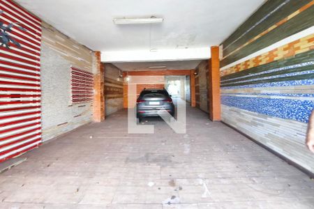 Garagem de casa à venda com 3 quartos, 300m² em Jardim Rossin, Campinas