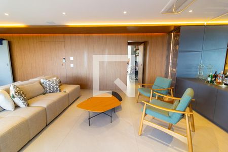 Sala de Estar de apartamento à venda com 3 quartos, 155m² em Vila Sofia, São Paulo