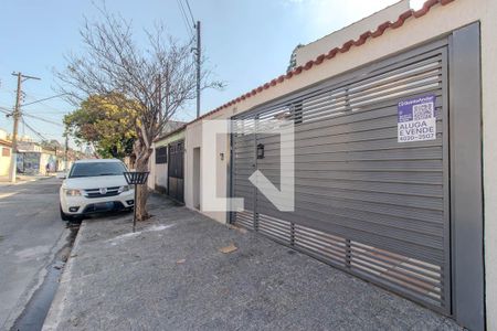 Fachada de casa à venda com 5 quartos, 214m² em Vila Germinal, São Paulo