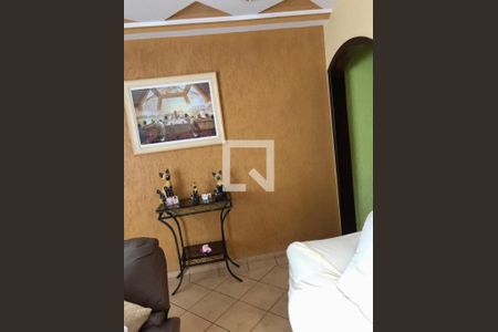 Casa à venda com 3 quartos, 215m² em Parque das Nações, Santo André