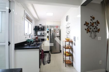 Cozinha de apartamento para alugar com 3 quartos, 98m² em Bom Retiro, São Paulo