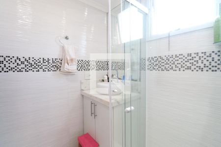 Banheiro Social de apartamento para alugar com 3 quartos, 98m² em Bom Retiro, São Paulo