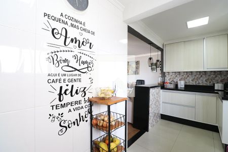 Cozinha de apartamento para alugar com 3 quartos, 98m² em Bom Retiro, São Paulo