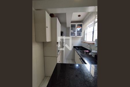 Cozinha de apartamento à venda com 2 quartos, 33m² em Vila Água Funda, São Paulo