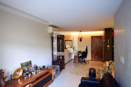 Sala de apartamento à venda com 2 quartos, 70m² em Barra da Tijuca, Rio de Janeiro