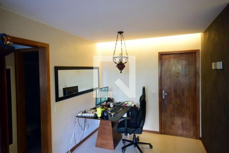 Sala de apartamento à venda com 2 quartos, 70m² em Barra da Tijuca, Rio de Janeiro