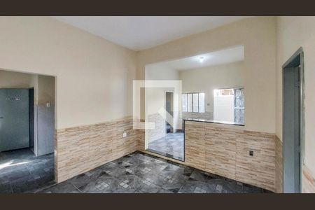 Sala de casa para alugar com 2 quartos, 300m² em Centro, Mesquita