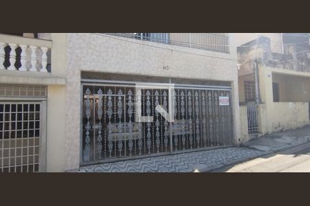 Fachada de casa à venda com 3 quartos, 240m² em Vila Ema, São Paulo