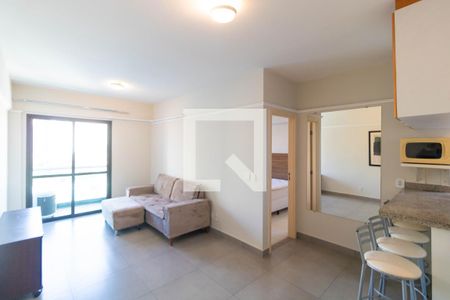 Sala de apartamento para alugar com 1 quarto, 42m² em Cambuí, Campinas