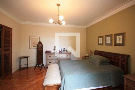 Casa à venda com 5 quartos, 314m² em Butantã, São Paulo