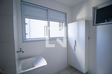 Área de Serviço de apartamento para alugar com 3 quartos, 78m² em Jardim Portal da Colina, Sorocaba