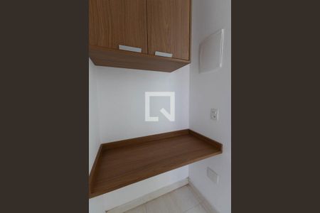 Escritório de apartamento à venda com 1 quarto, 32m² em Parque Vitoria, São Paulo