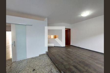 Sala de Jantar de casa para alugar com 4 quartos, 325m² em Jardim Consorcio, São Paulo