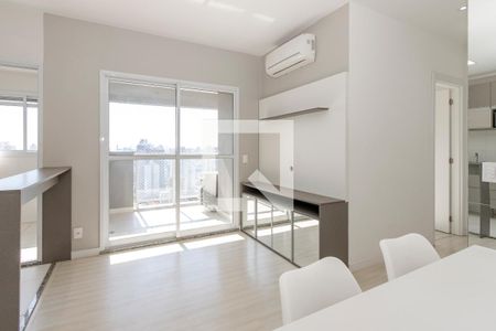 Sala de apartamento para alugar com 2 quartos, 54m² em Chácara Santo Antônio (zona Sul), São Paulo