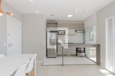 Sala de apartamento para alugar com 2 quartos, 54m² em Chácara Santo Antônio (zona Sul), São Paulo