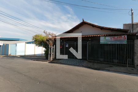 Fachada de casa à venda com 5 quartos, 300m² em Alípio de Melo, Belo Horizonte