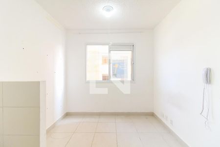 Sala/Cozinha de apartamento para alugar com 2 quartos, 42m² em Colônia (zona Leste), São Paulo