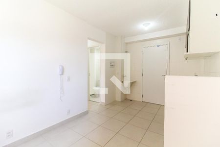Sala/Cozinha de apartamento para alugar com 2 quartos, 42m² em Colônia (zona Leste), São Paulo