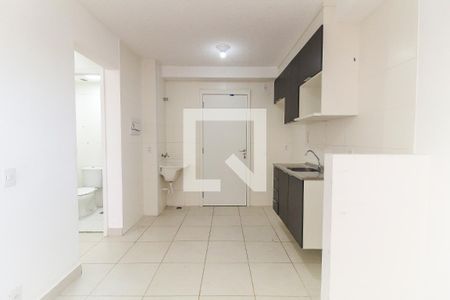 Sala/Cozinha de apartamento para alugar com 2 quartos, 42m² em Colônia (zona Leste), São Paulo