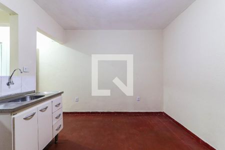Cozinha de casa para alugar com 1 quarto, 38m² em Jardim Sarah, São Paulo