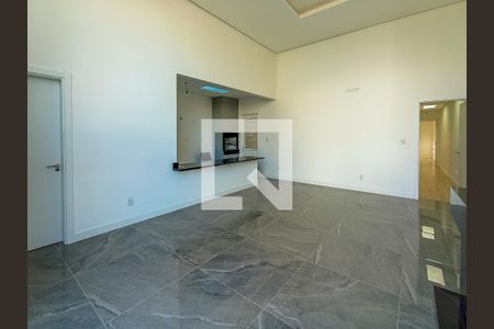 Sala de casa de condomínio à venda com 3 quartos, 111m² em Chapéu do Sol, Porto Alegre