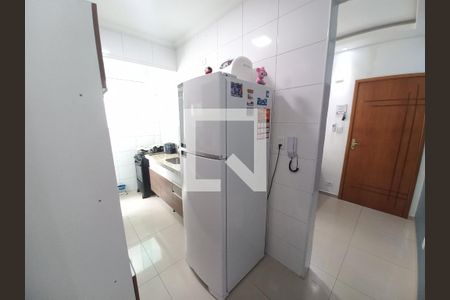 Cozinha de apartamento para alugar com 2 quartos, 72m² em Cidade Náutica, São Vicente