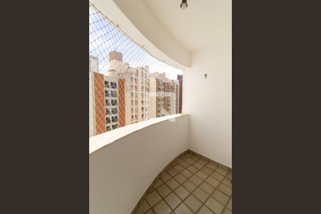 Varanda da Sala de apartamento para alugar com 2 quartos, 75m² em Botafogo, Campinas