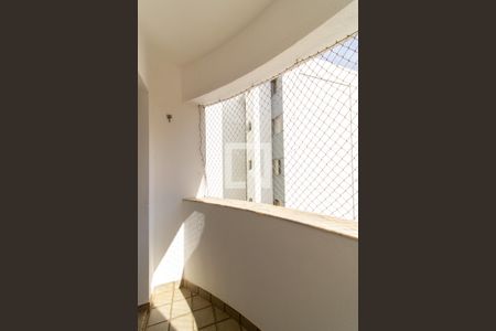 Varanda da Sala de apartamento para alugar com 2 quartos, 75m² em Botafogo, Campinas