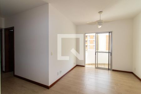 Sala de apartamento para alugar com 2 quartos, 75m² em Botafogo, Campinas