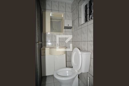 Banheiro de casa à venda com 2 quartos, 80m² em Vila Alto de Santo Andre, Santo André
