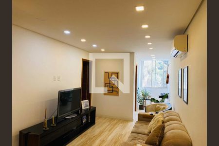 Apartamento à venda com 2 quartos, 60m² em Copacabana, Rio de Janeiro