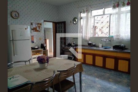 Casa à venda com 5 quartos, 286m² em Tanque, Rio de Janeiro