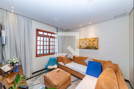 Sala 3 de casa à venda com 3 quartos, 500m² em Salgado Filho, Belo Horizonte
