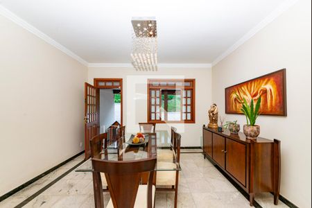 Sala 2 de casa à venda com 3 quartos, 500m² em Salgado Filho, Belo Horizonte