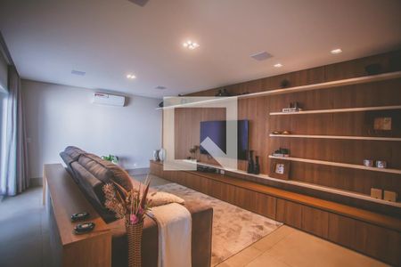 Sala de Tv de casa à venda com 4 quartos, 496m² em Planalto Paulista, São Paulo