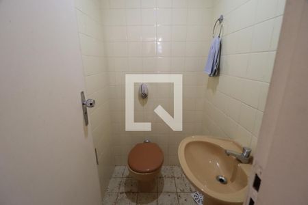 Lavabo de apartamento para alugar com 3 quartos, 130m² em Centro, Uberlândia
